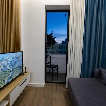 Bliss Modern Retreat *